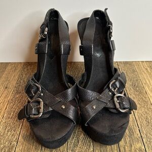Linea Paolo Black Strappy Buckle Wedge Sandals.